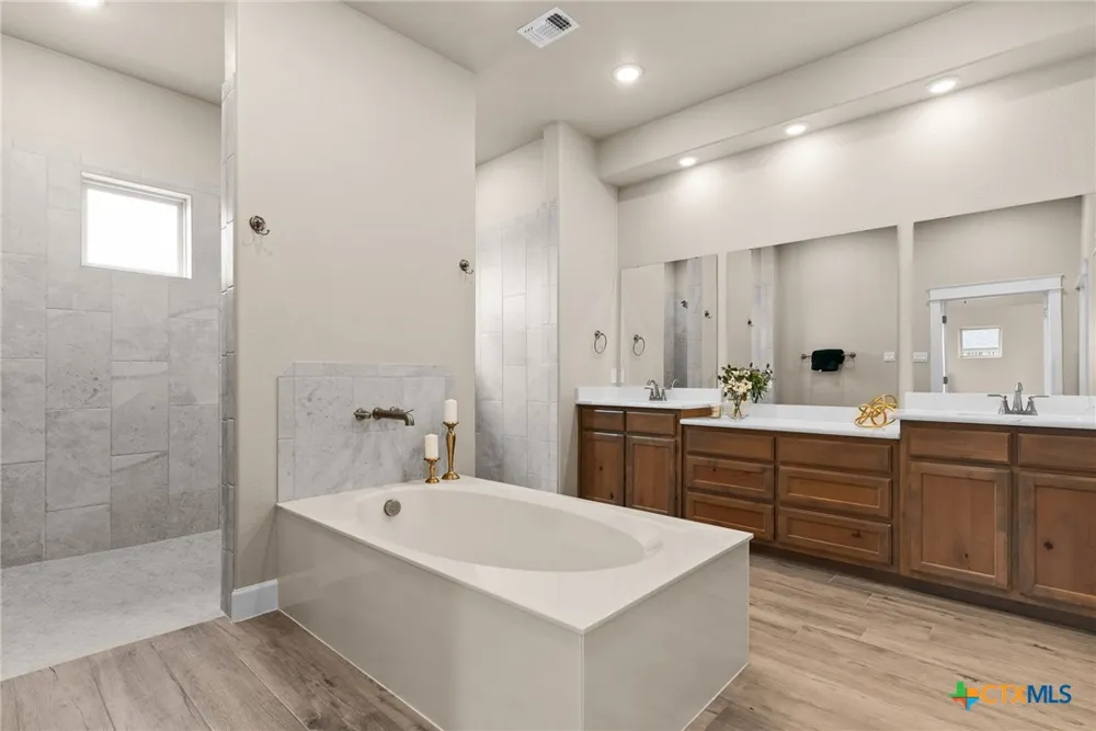 930 Inka Road Salado, TX 76571