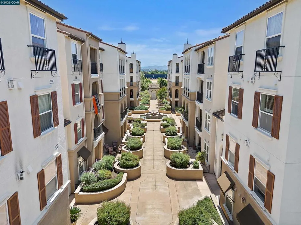 3240 Maguire Way #401 Dublin, CA 94568