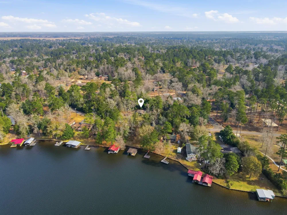 525 Charmaine Drive E Woodville, TX 75979