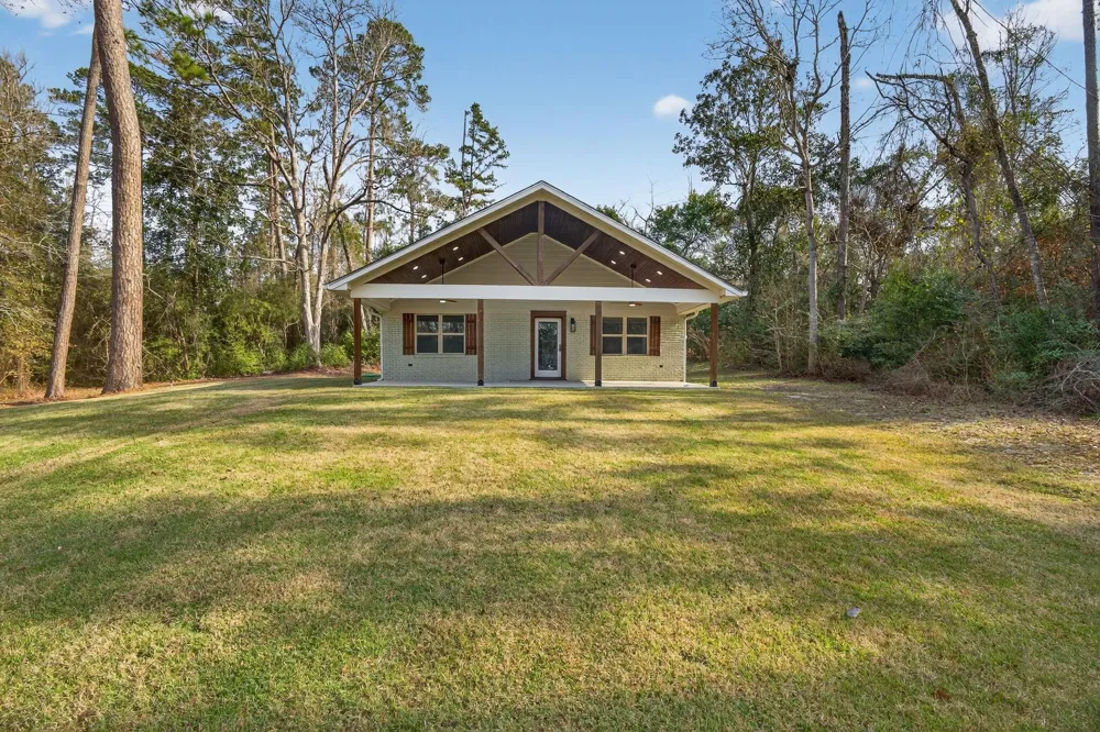 525 Charmaine Drive E Woodville, TX 75979