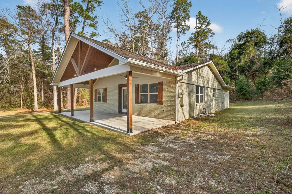 525 Charmaine Drive E Woodville, TX 75979