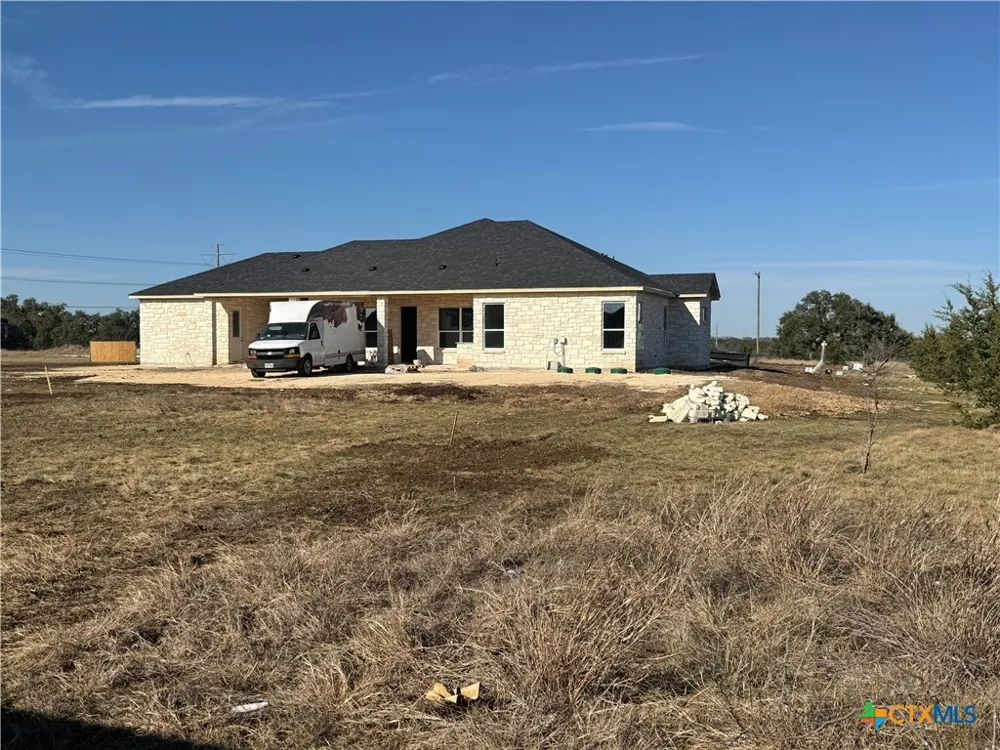 1614 Hunt Drive Salado, TX 76571