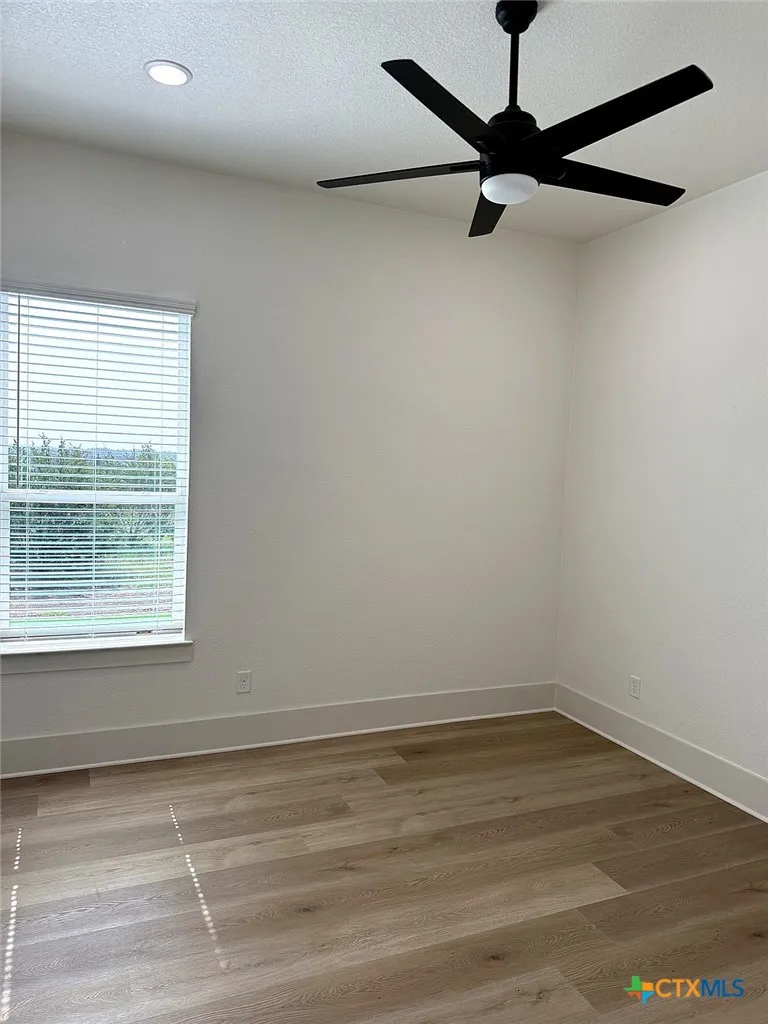 1614 Hunt Drive Salado, TX 76571