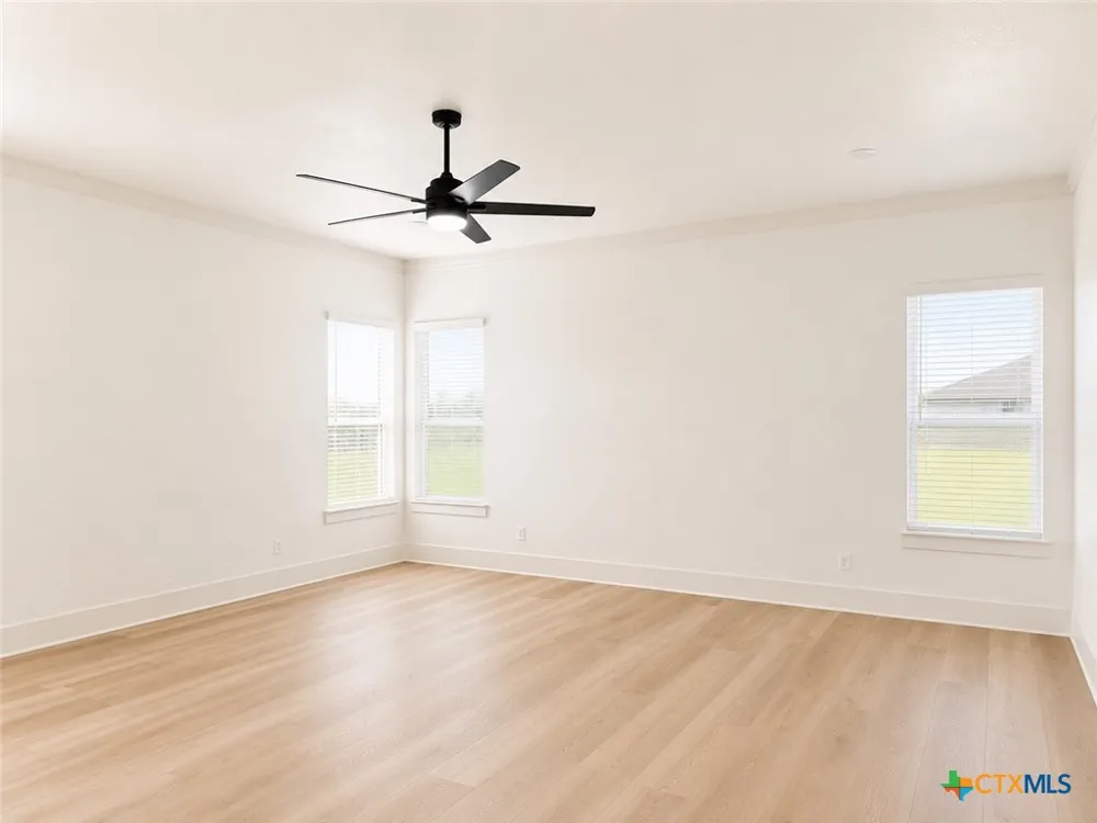 1614 Hunt Drive Salado, TX 76571