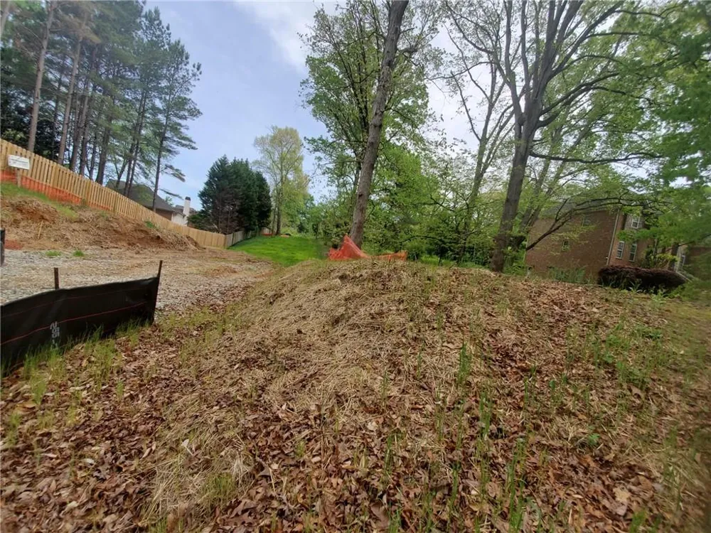 1206 Windsor Parkway NE Brookhaven, GA 30319