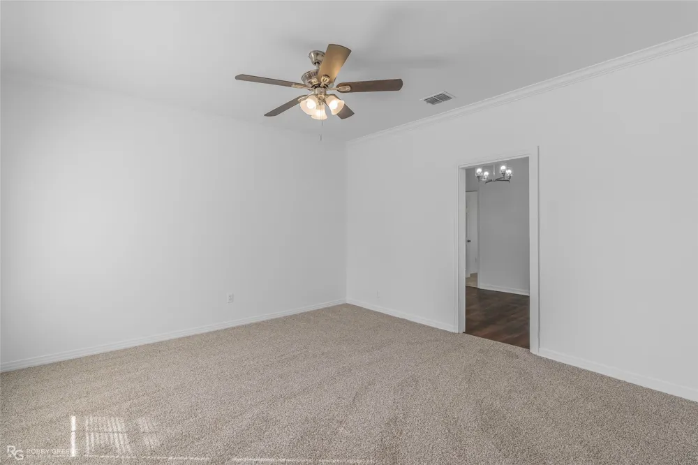 101 Walnut Street Vivian, LA 71082