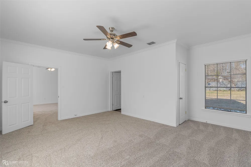 101 Walnut Street Vivian, LA 71082
