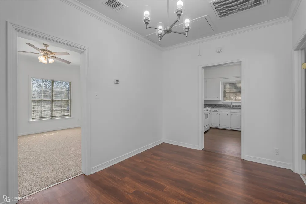 101 Walnut Street Vivian, LA 71082