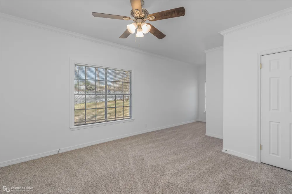 101 Walnut Street Vivian, LA 71082