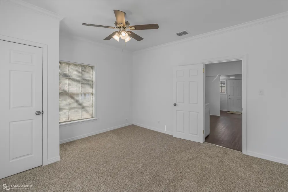 101 Walnut Street Vivian, LA 71082