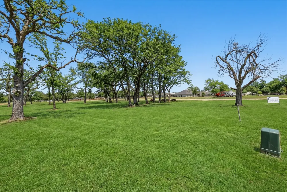 706 Sutton Lane Copper Canyon, TX 76226