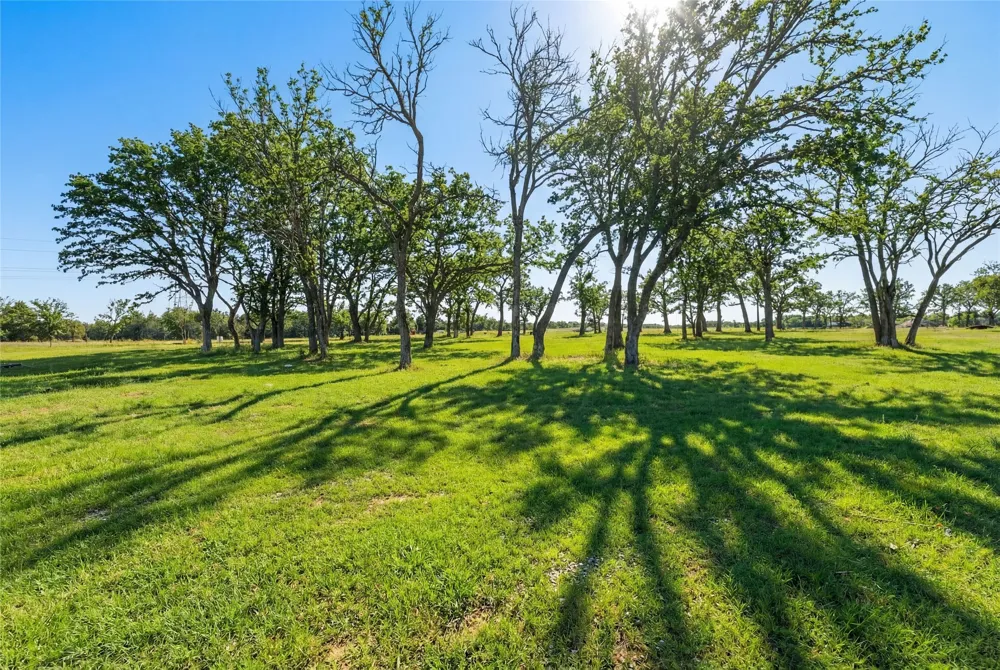 706 Sutton Lane Copper Canyon, TX 76226