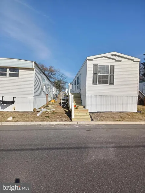1405 FARRELL AVENUE #137