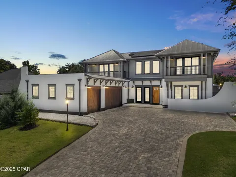 158 Lake Merial Boulevard