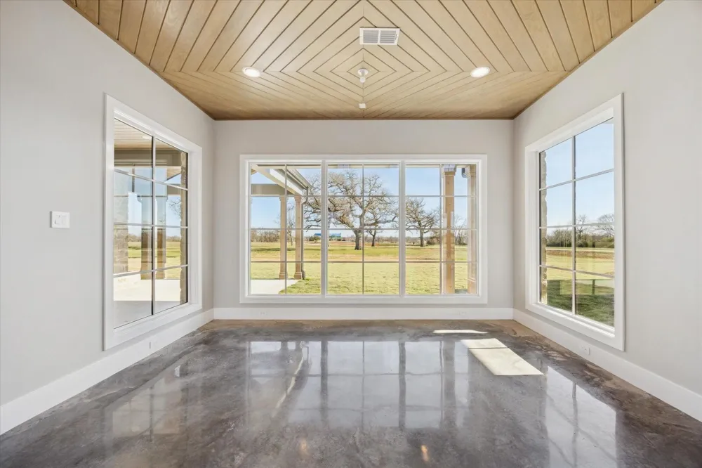 5989 Brazos Bow Way Washington, TX 77880