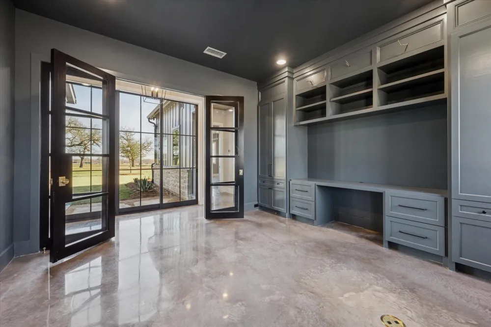 5989 Brazos Bow Way Washington, TX 77880