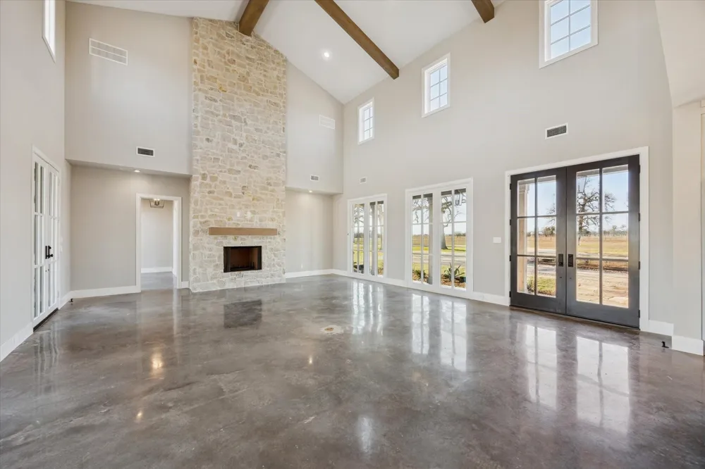 5989 Brazos Bow Way Washington, TX 77880
