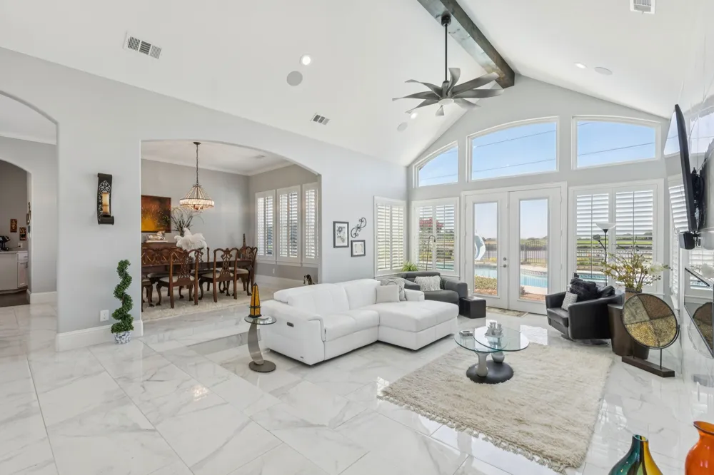 6800 Eastview Drive Sachse, TX 75048