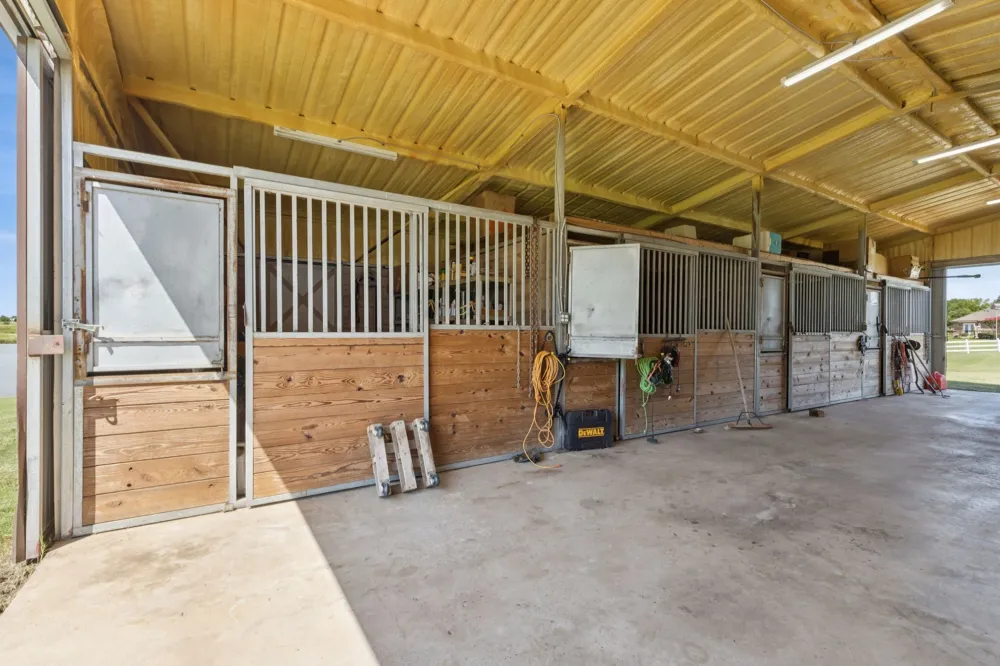 6800 Eastview Drive Sachse, TX 75048