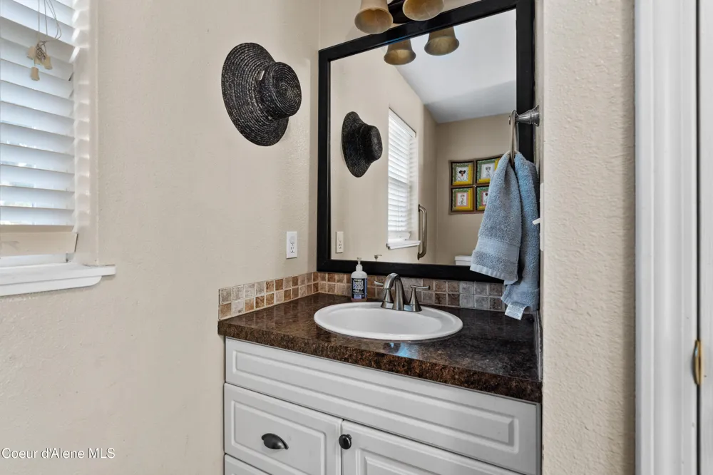7535 MT CARROL STREET Dalton Gardens, ID 83815