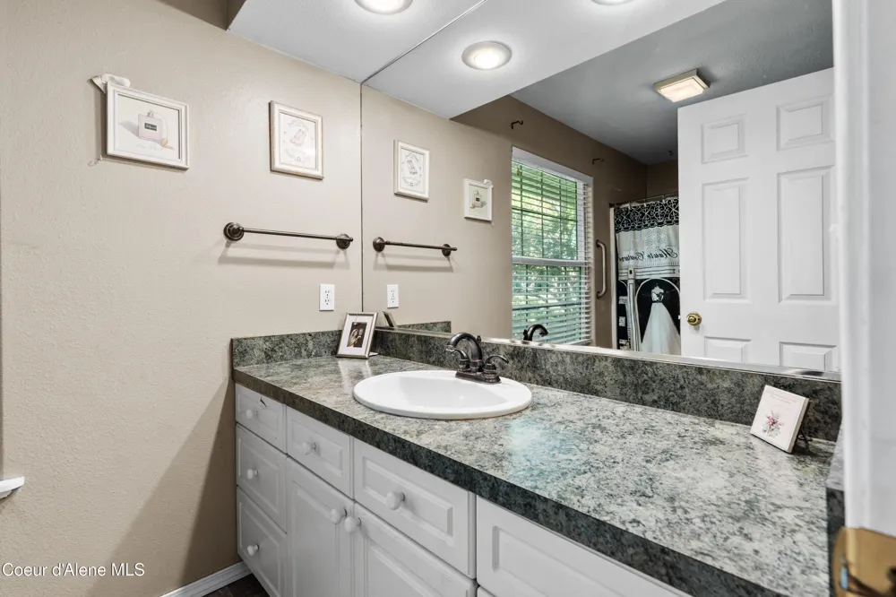 7535 MT CARROL STREET Dalton Gardens, ID 83815