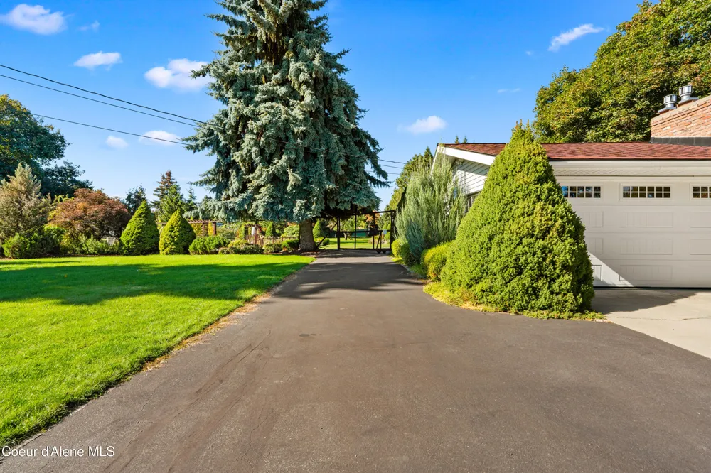 7535 MT CARROL STREET Dalton Gardens, ID 83815