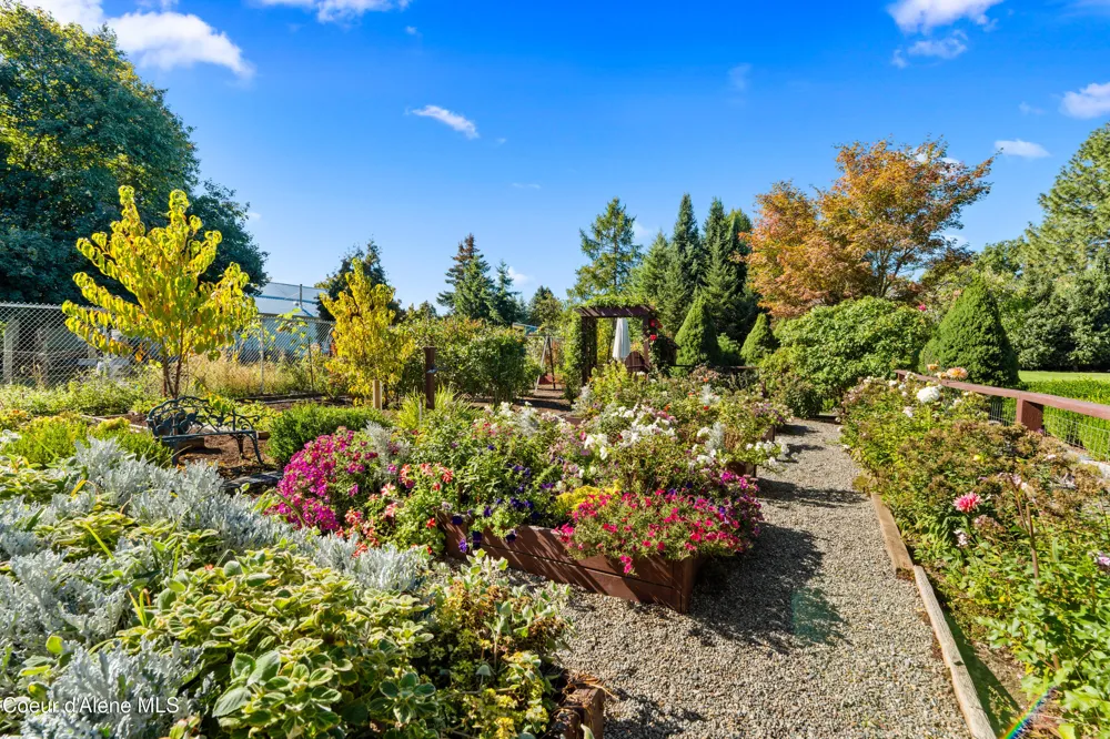 7535 MT CARROL STREET Dalton Gardens, ID 83815