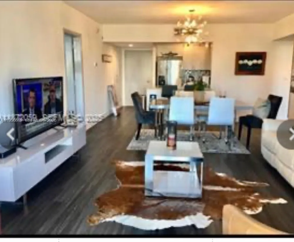 11111 Biscayne Blvd #4D Miami, FL 33181