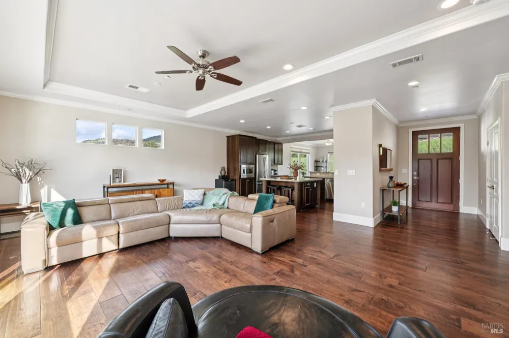 1840 Riebli Road Santa Rosa, CA 95404