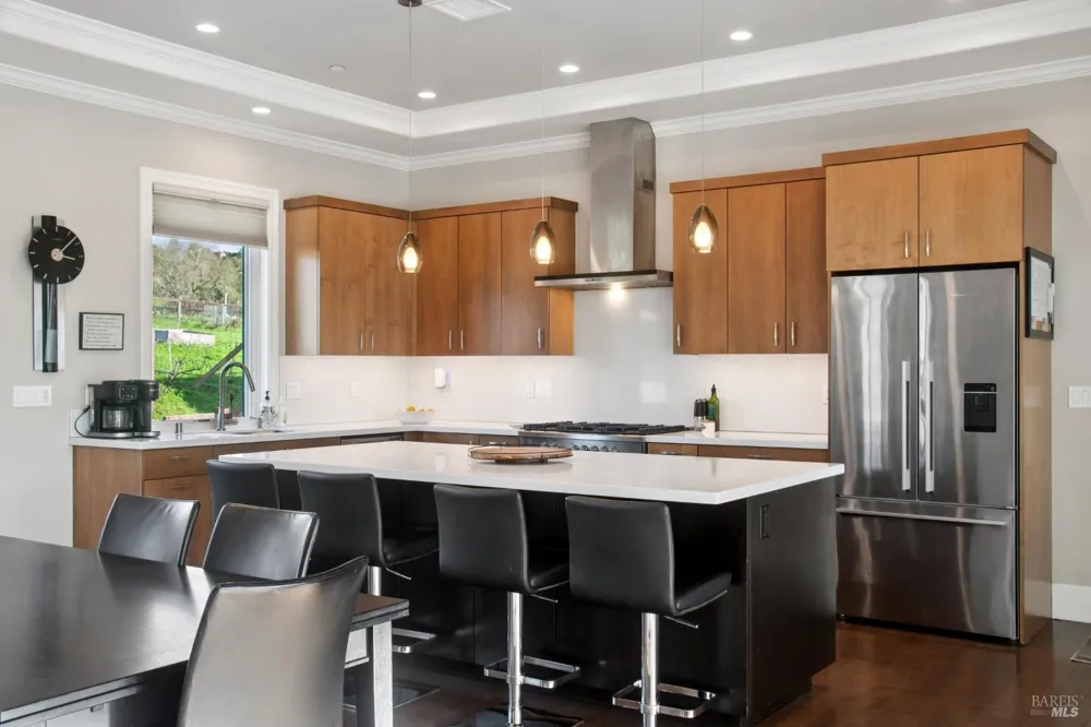 1840 Riebli Road Santa Rosa, CA 95404