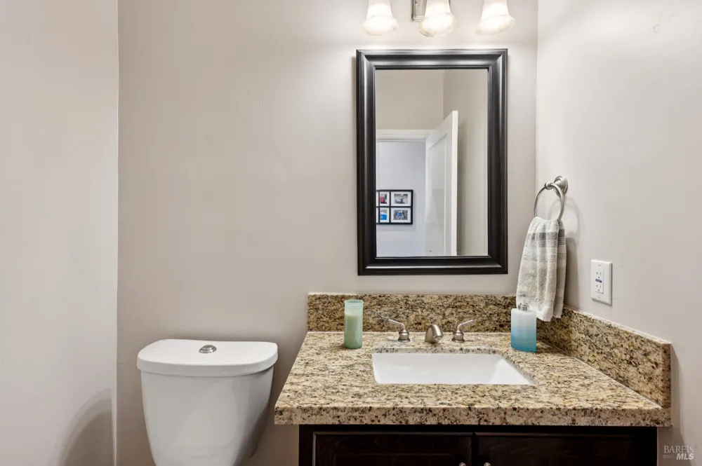 1840 Riebli Road Santa Rosa, CA 95404