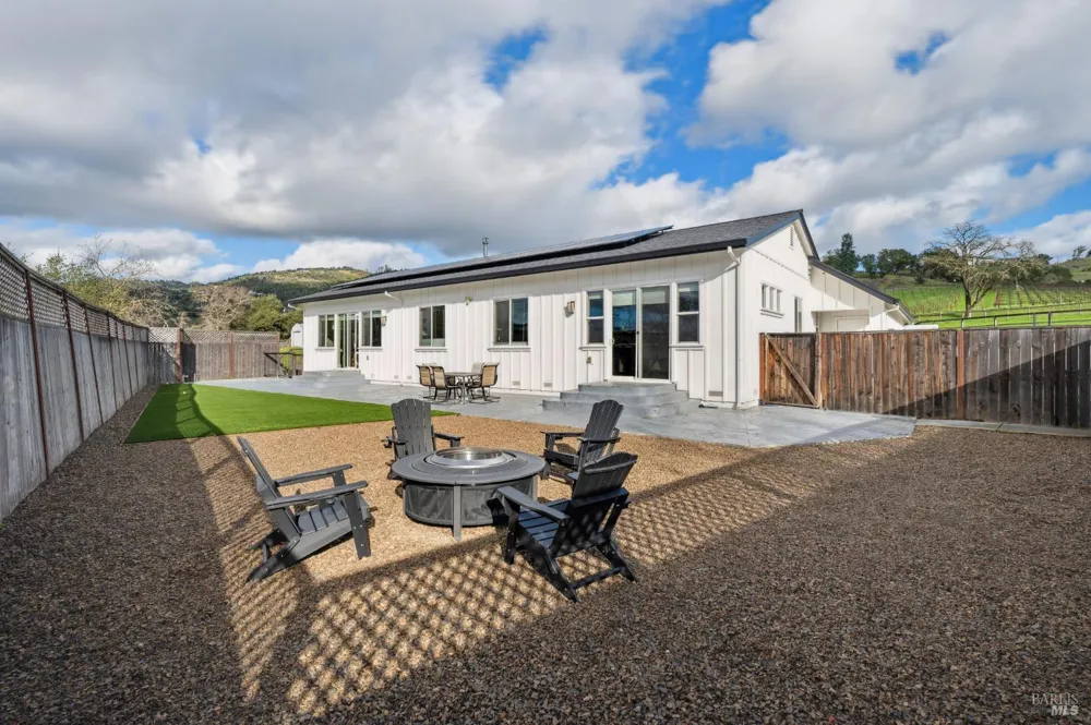 1840 Riebli Road Santa Rosa, CA 95404