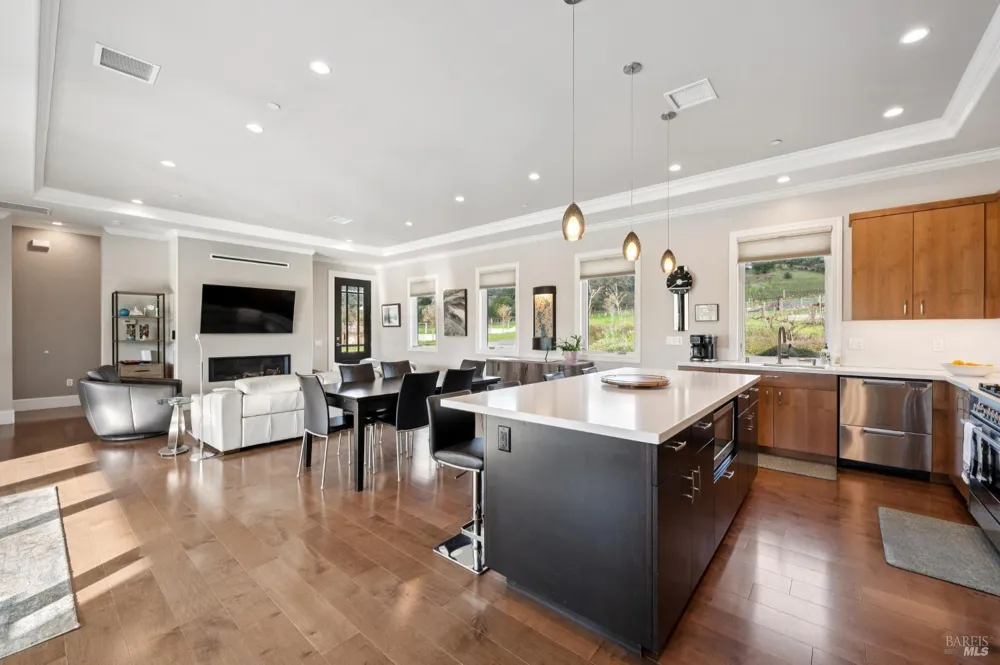 1840 Riebli Road Santa Rosa, CA 95404
