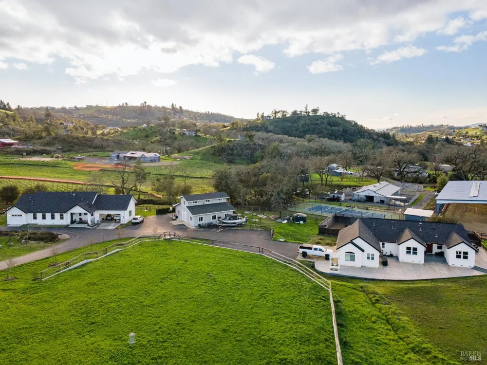 1840 Riebli Road Santa Rosa, CA 95404
