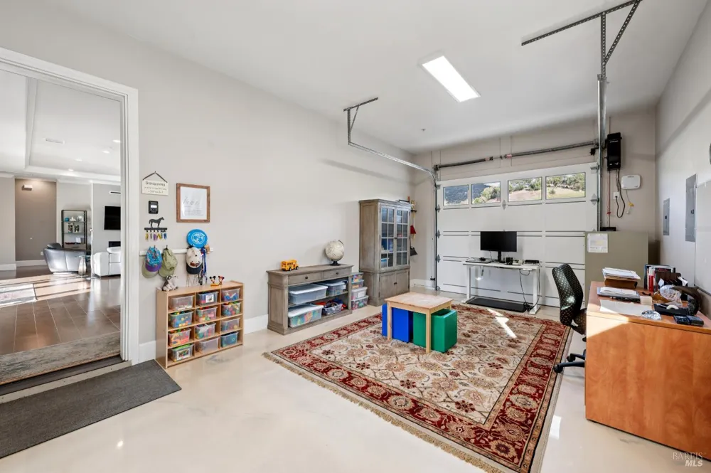 1840 Riebli Road Santa Rosa, CA 95404