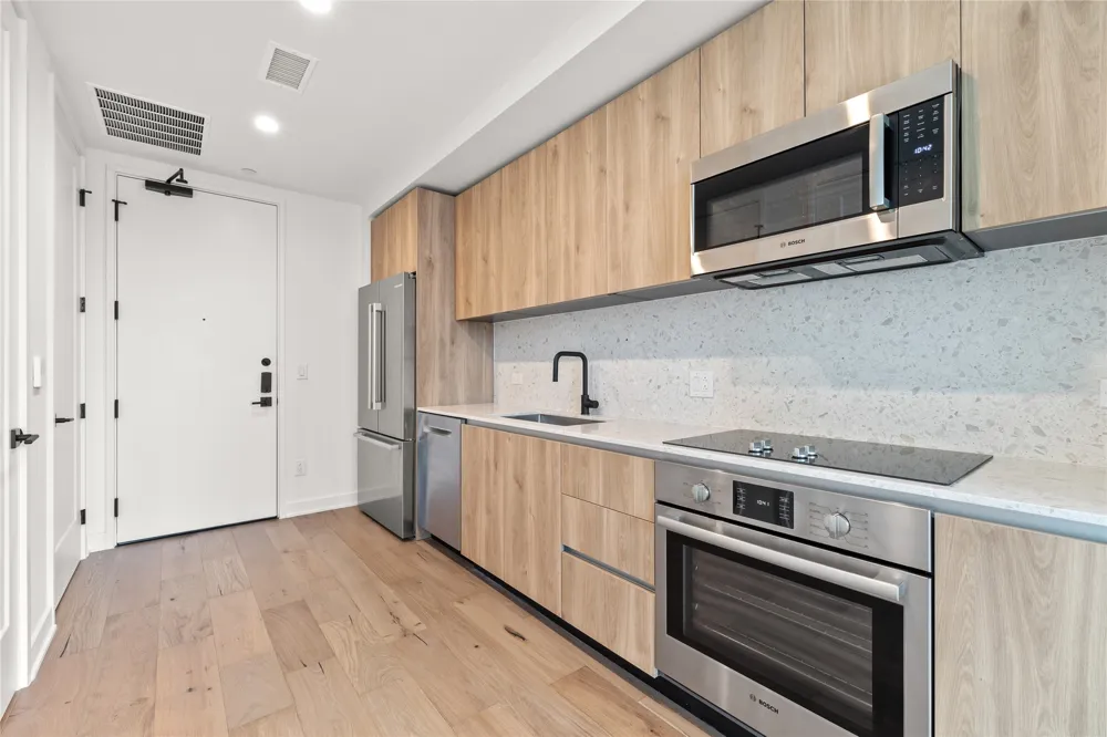 84 East Avenue #2508