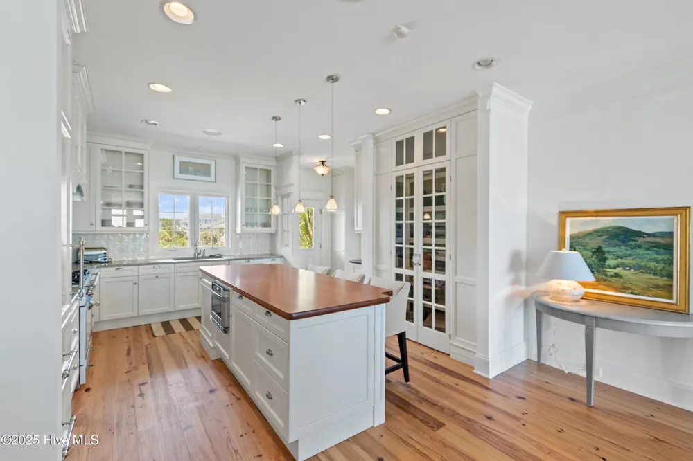 1149 Ocean Boulevard W Holden Beach, NC 28462