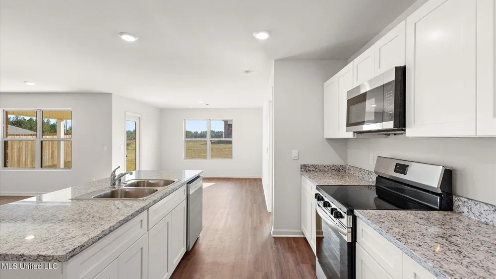 217 Raulston Drive Byram, MS 39272