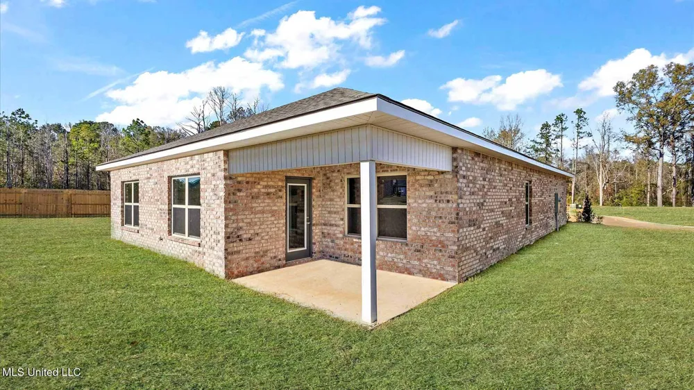 217 Raulston Drive Byram, MS 39272