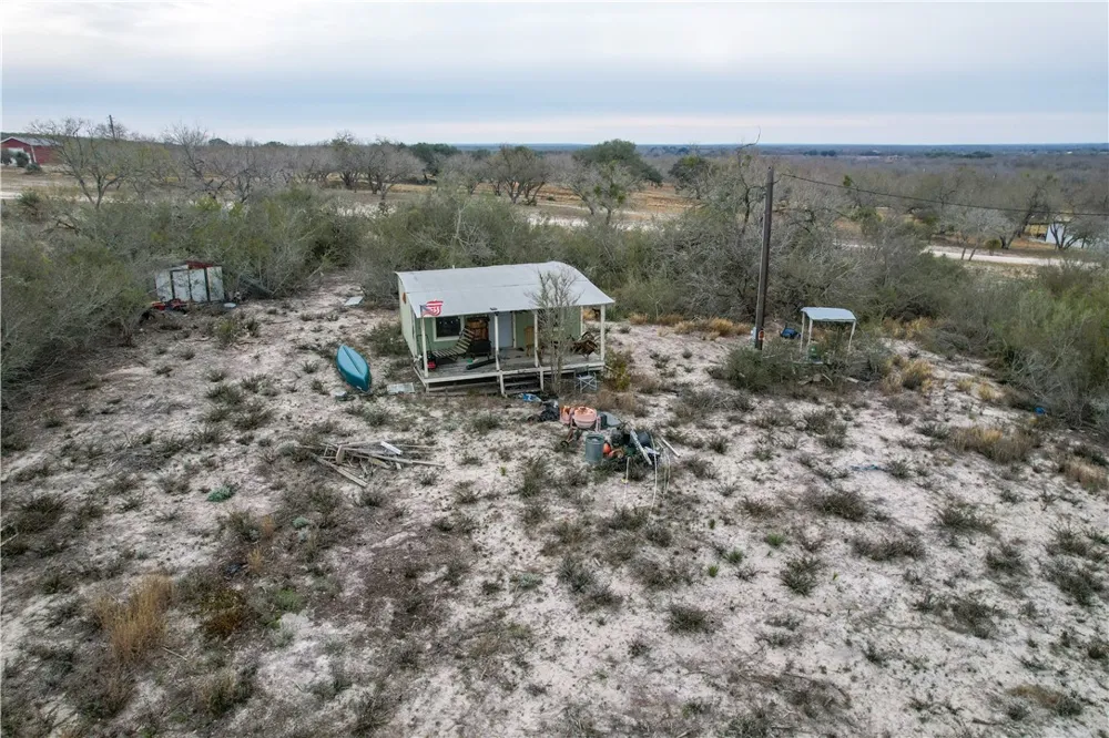1828 Fm 534 George West, TX 78368