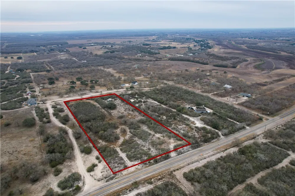 1828 Fm 534 George West, TX 78368