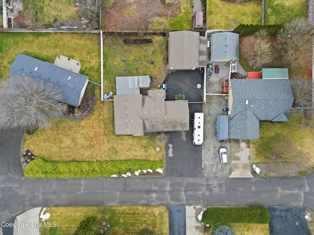 858 E Maple Place Hayden, ID 83835