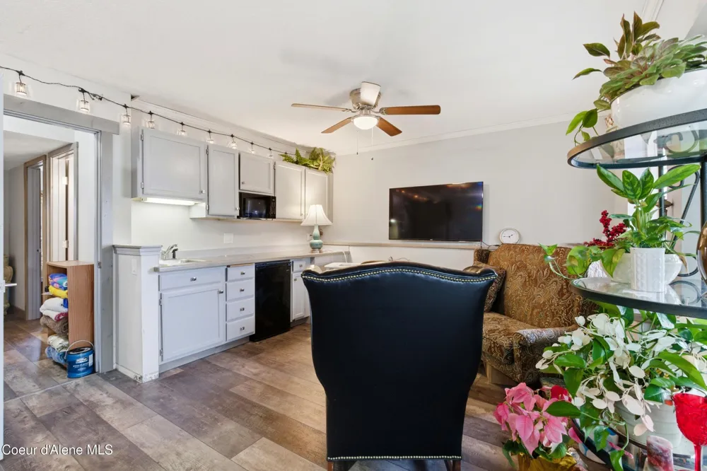 858 E Maple Place Hayden, ID 83835