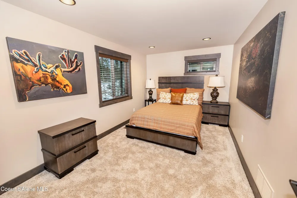 96 Palouse Drive Nordman, ID 83848