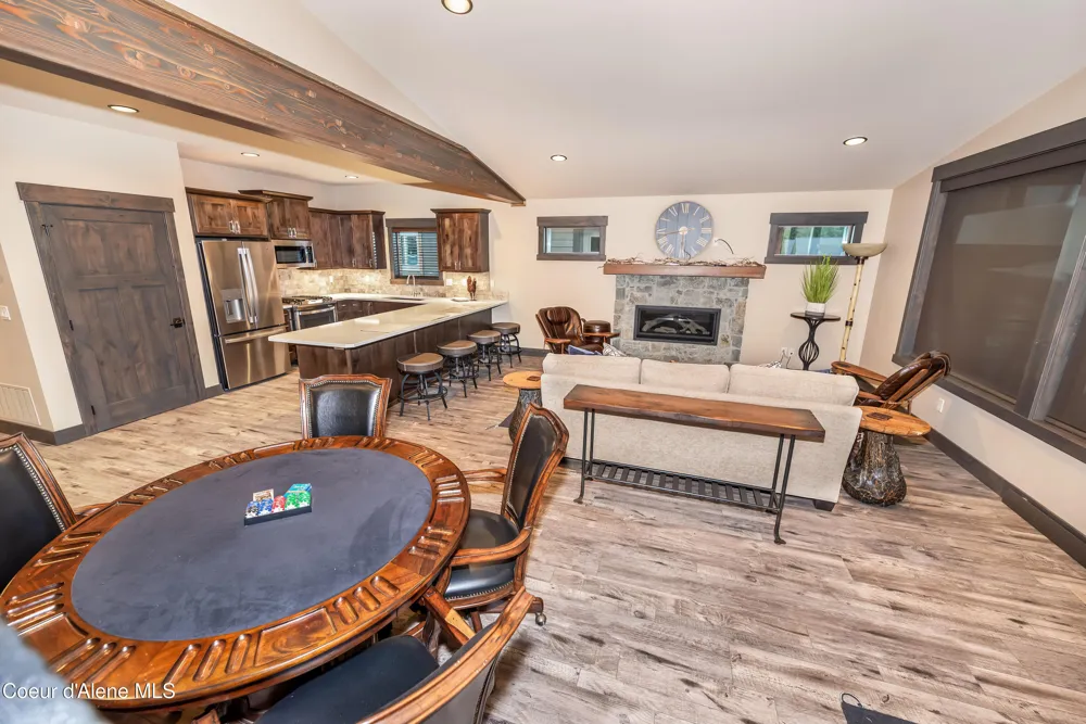 96 Palouse Drive Nordman, ID 83848