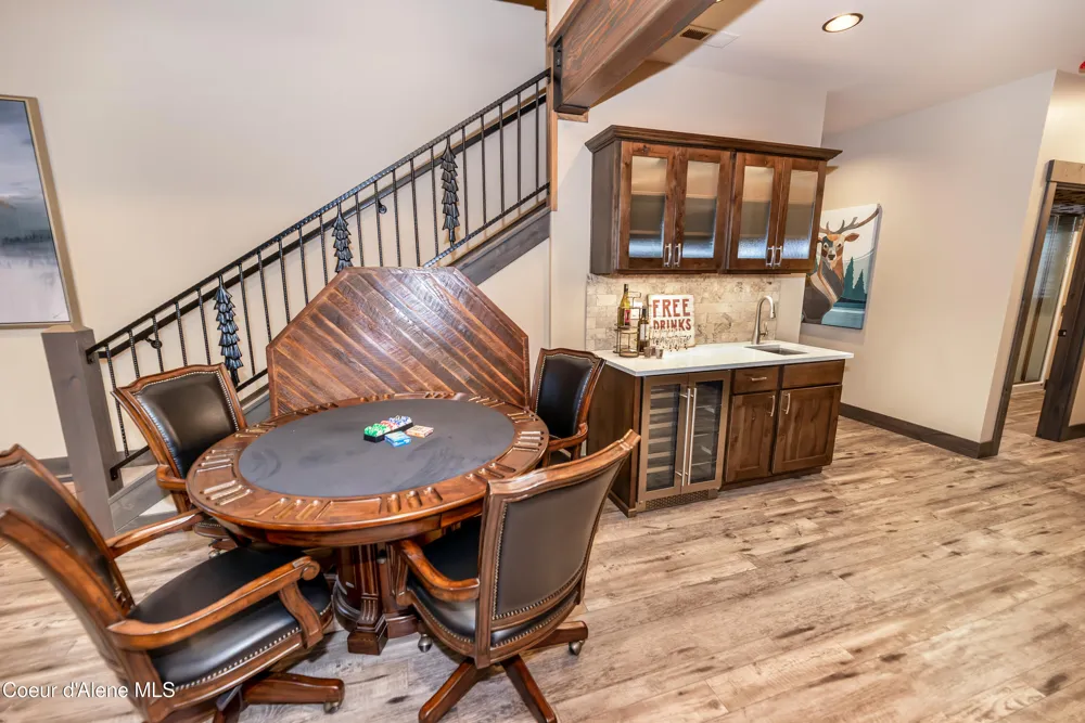 96 Palouse Drive Nordman, ID 83848
