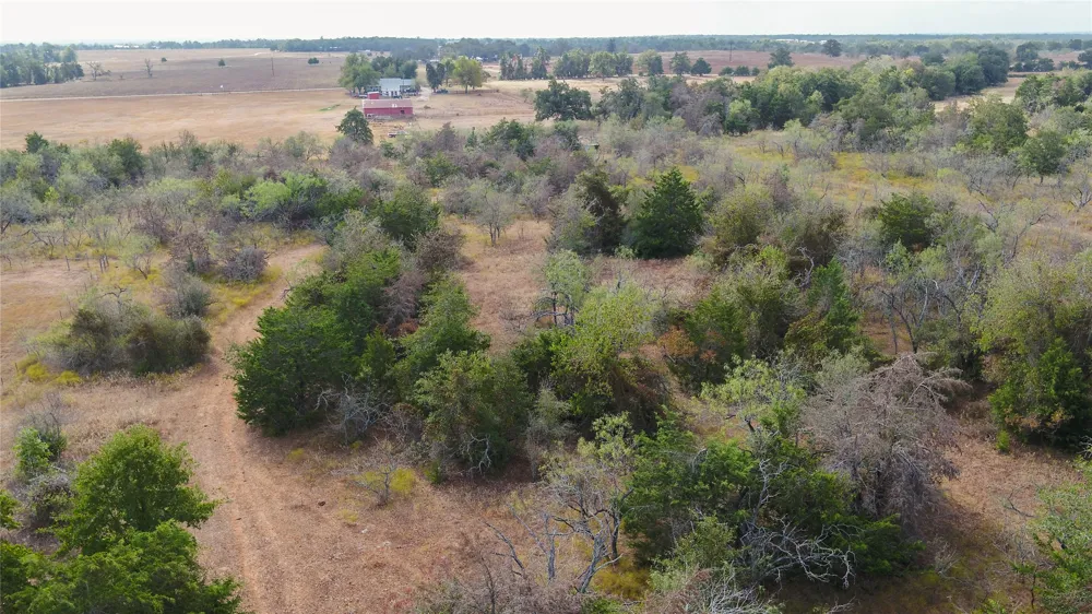 2054 County Road 334 Rockdale, TX 76567