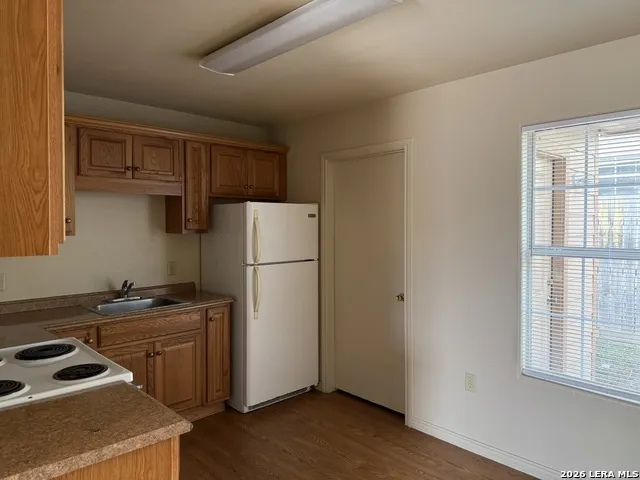310 S Hermann Ave Three Rivers, TX 78071