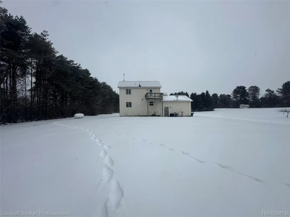 3419 Burnside Road Marathon Township, MI 48464