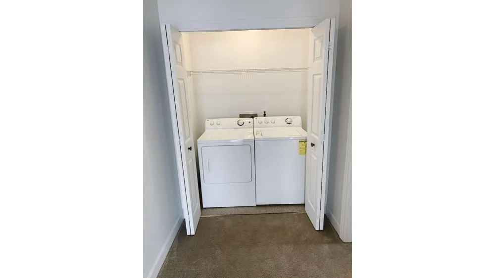 421 W Water St Flint, MI 48503